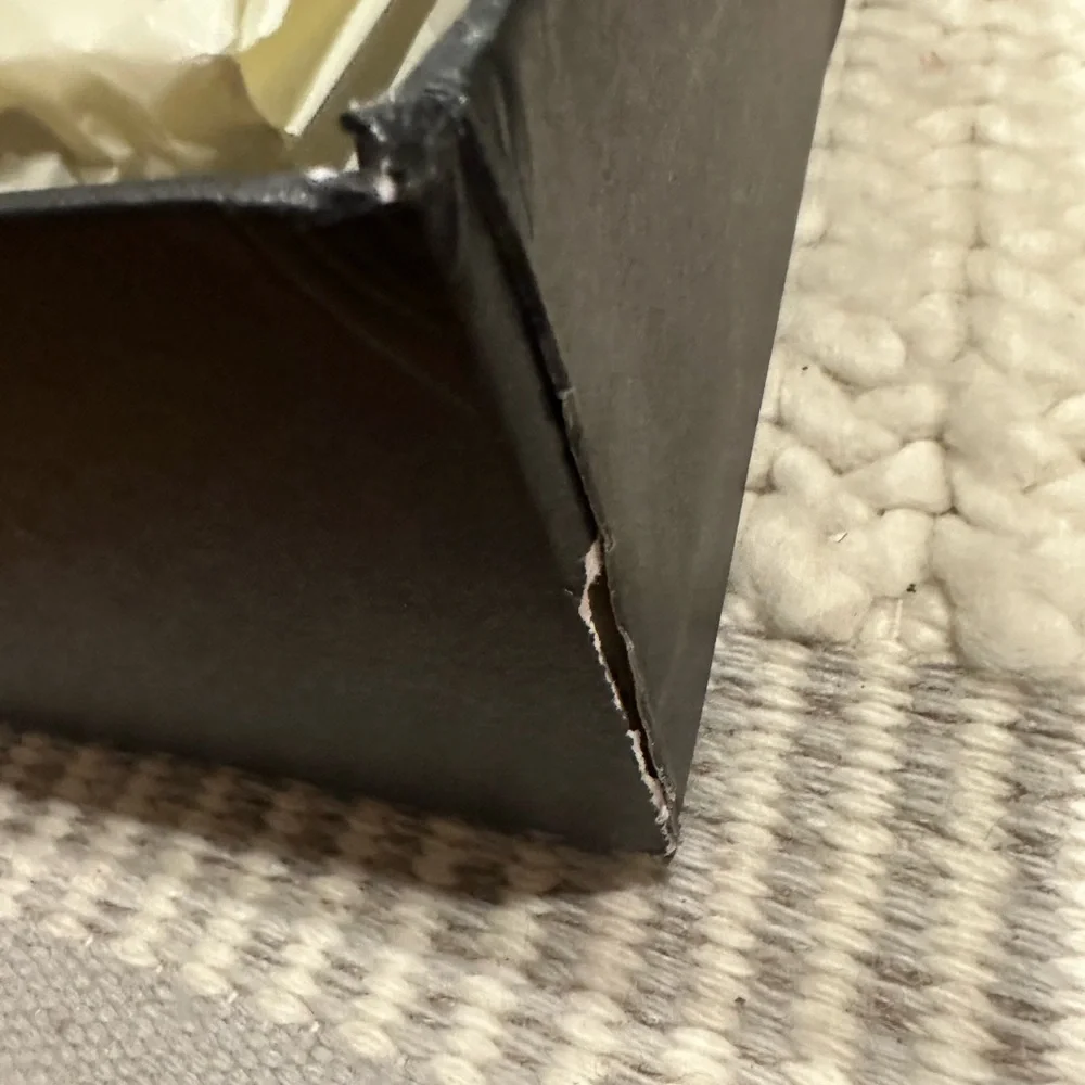 rag & bone Black Shiloh Patent Chelsea Lug Boots 39 - Picture 7 of 7